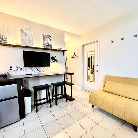 Sunset Studio Daytona Beachfront ภายนอก รูปภาพ