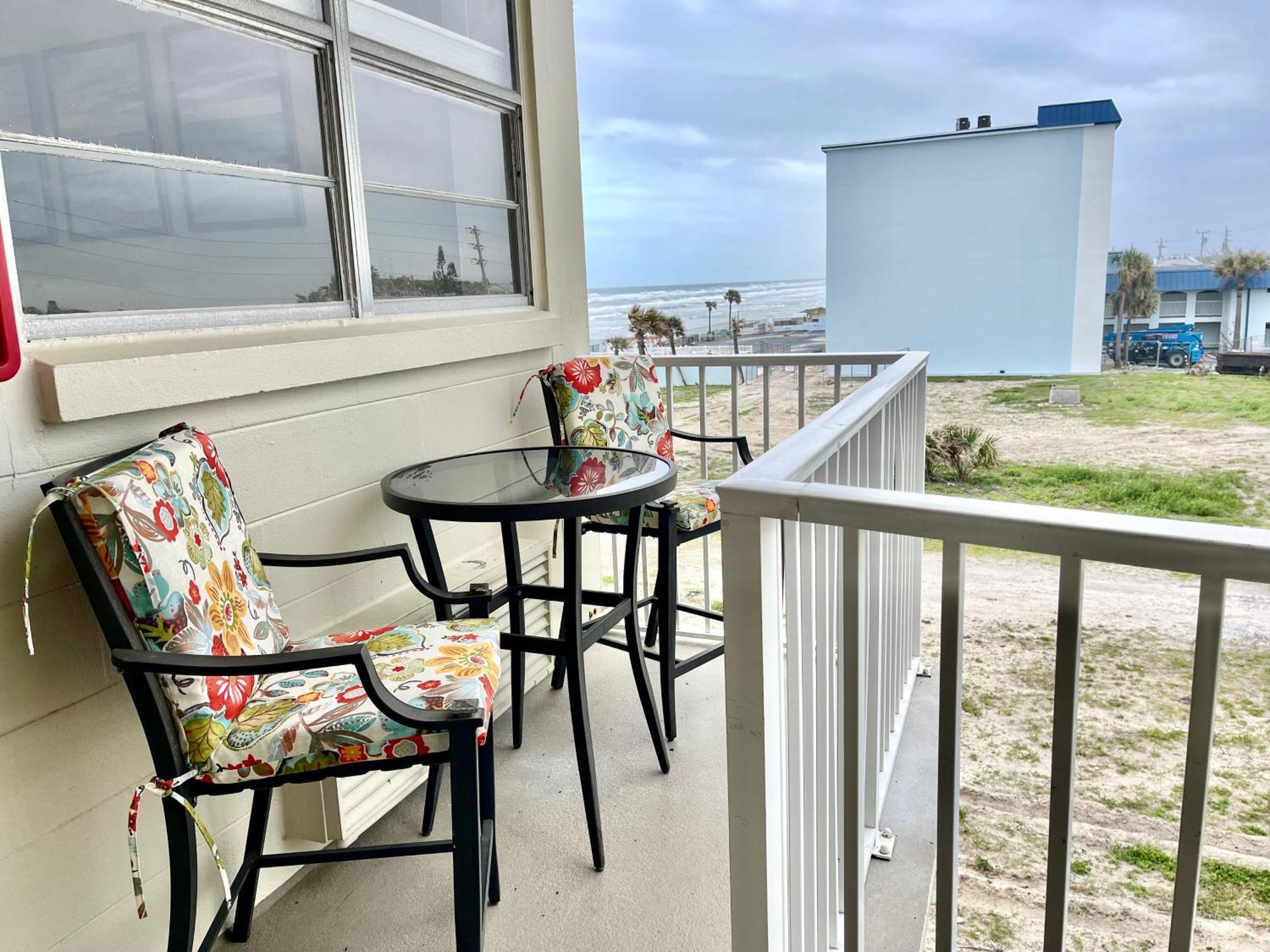 Sunset Studio Daytona Beachfront ภายนอก รูปภาพ