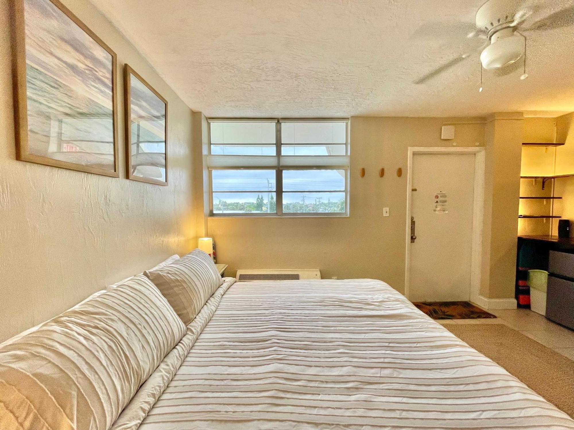 Sunset Studio Daytona Beachfront ภายนอก รูปภาพ