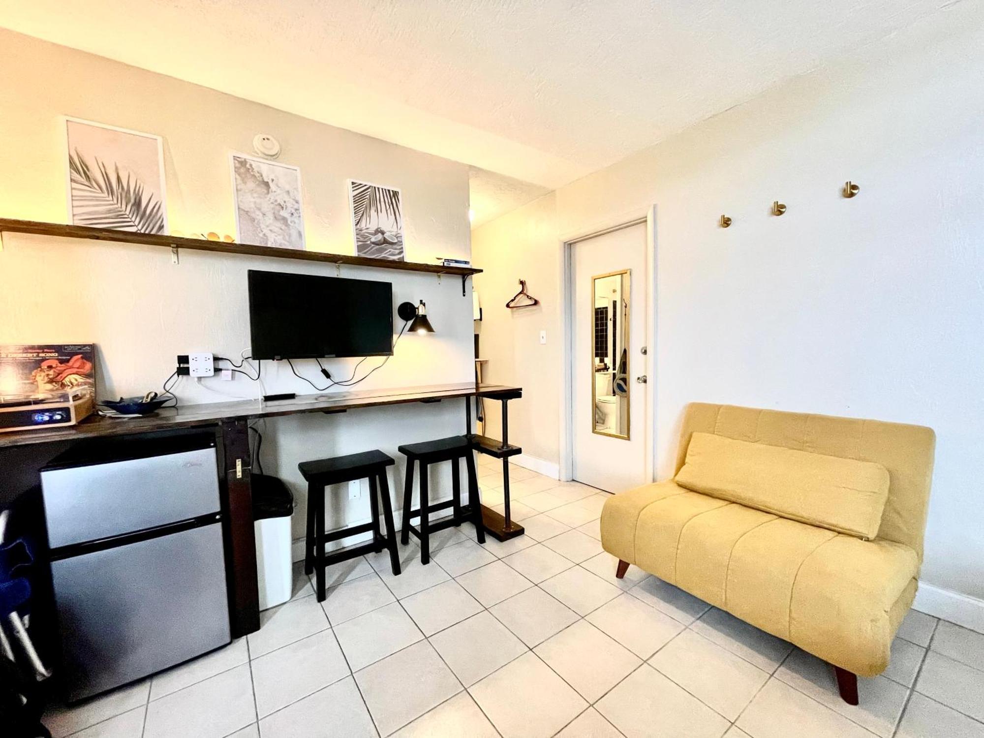 Sunset Studio Daytona Beachfront ภายนอก รูปภาพ