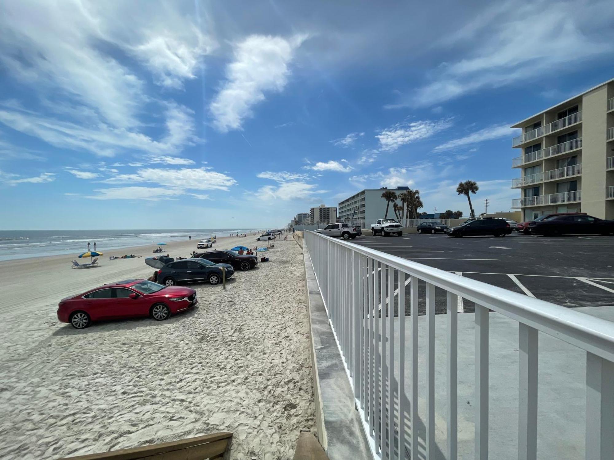 Sunset Studio Daytona Beachfront ภายนอก รูปภาพ